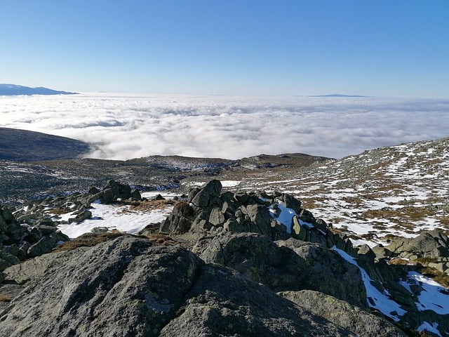 ดาวน์โหลดรูปภาพเดินทางธุดงค์ธรรมชาติบนภูเขาฟรีเพื่อแก้ไขด้วยโปรแกรมแก้ไขรูปภาพออนไลน์ฟรี GIMP