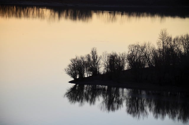 Free download nature outdoors dusk water free picture to be edited with GIMP free online image editor