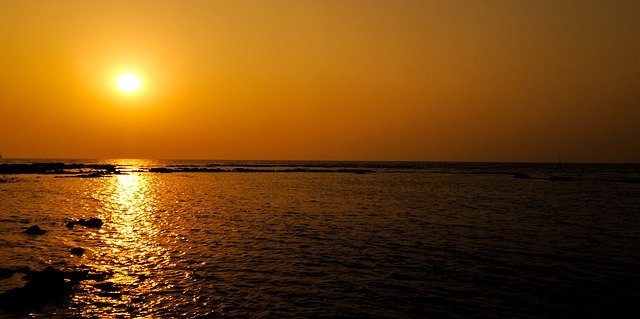 Descarga gratuita Nature Sunset Beach: foto o imagen gratuita para editar con el editor de imágenes en línea GIMP