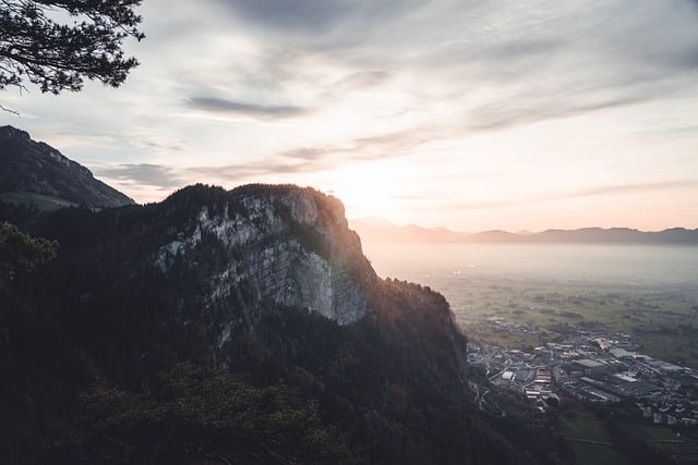 Muat turun percuma kertas dinding alam semula jadi gambar percuma gunung batu untuk diedit dengan editor imej dalam talian percuma GIMP