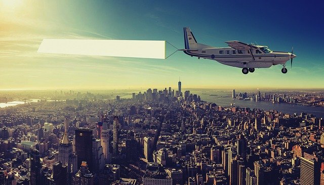 Gratis download New York Flyer Aircraft - gratis foto of afbeelding om te bewerken met GIMP online afbeeldingseditor