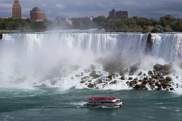 Unduh gratis Niagara Falls American Maid - foto atau gambar gratis untuk diedit dengan editor gambar online GIMP