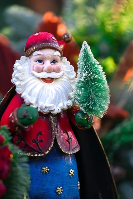 دانلود رایگان عکس نیکلاس بابا نوئل به وقت کریسمس برای ویرایش با ویرایشگر تصویر آنلاین رایگان GIMP