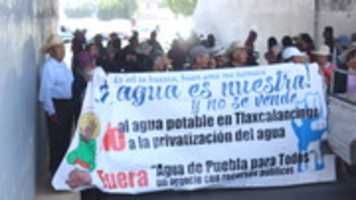 Free download No a la red del agua potable - Marcha 140317 free photo or picture to be edited with GIMP online image editor