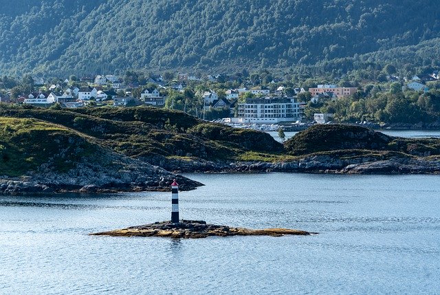 Free download Norway Mountains Lighthouse -  free photo or picture to be edited with GIMP online image editor