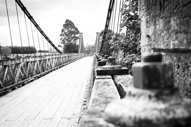 ดาวน์โหลดฟรี Nostalgic History Bridge - ภาพถ่ายหรือรูปภาพฟรีที่จะแก้ไขด้วยโปรแกรมแก้ไขรูปภาพออนไลน์ GIMP