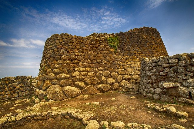 Descarga gratuita Nuraghe Losa Lowering - foto o imagen gratuita para editar con el editor de imágenes en línea GIMP