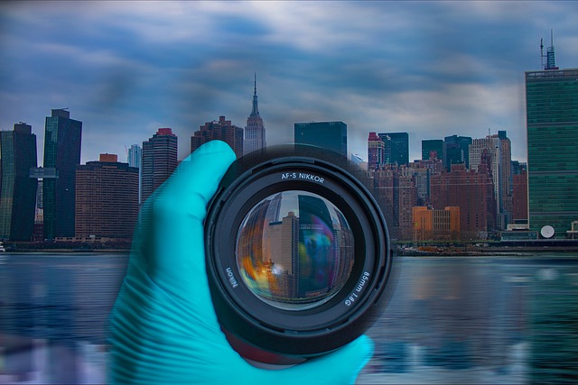 Free download ny nikon lens hand nikon dslr free picture to be edited with GIMP free online image editor