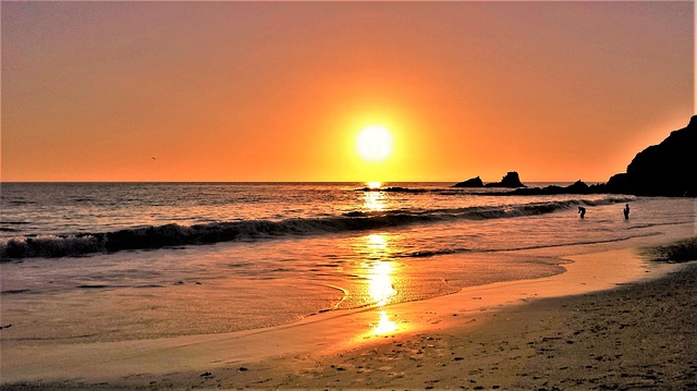 Baixe gratuitamente a imagem gratuita do oc beach sunset california para ser editada com o editor de imagens on-line gratuito do GIMP