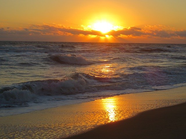 ดาวน์โหลดฟรี Ocean Sunrise Sunset - ภาพถ่ายหรือรูปภาพฟรีที่จะแก้ไขด้วยโปรแกรมแก้ไขรูปภาพออนไลน์ GIMP