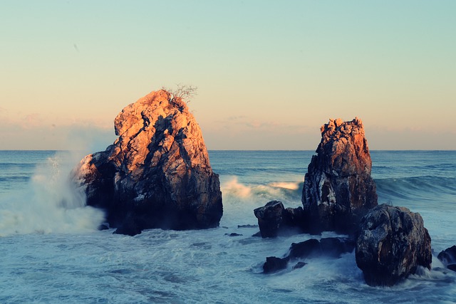 Free download ocean waves rocks water sky mood free picture to be edited with GIMP free online image editor