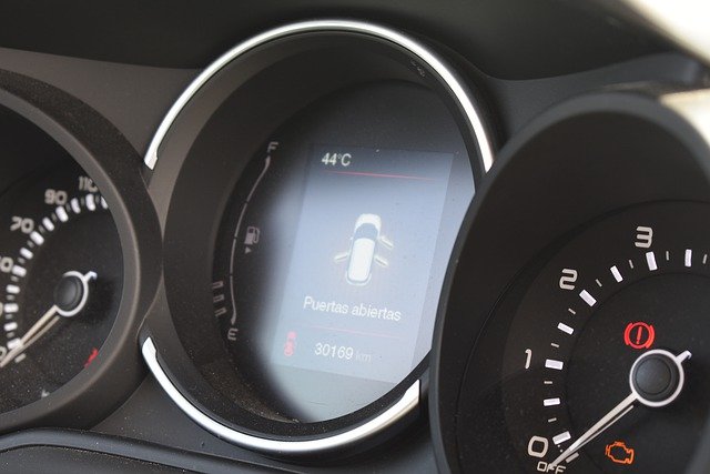বিনামূল্যে ডাউনলোড করুন Odometer Car Auto - বিনামূল্যে ফটো বা ছবি GIMP অনলাইন ইমেজ এডিটর দিয়ে সম্পাদনা করতে হবে