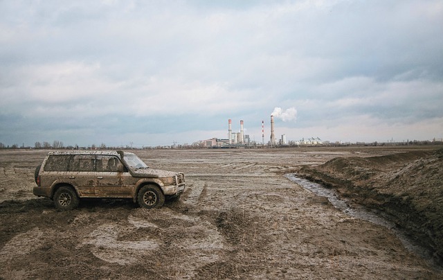 Free download offroad auto field the vehicle free picture to be edited with GIMP free online image editor