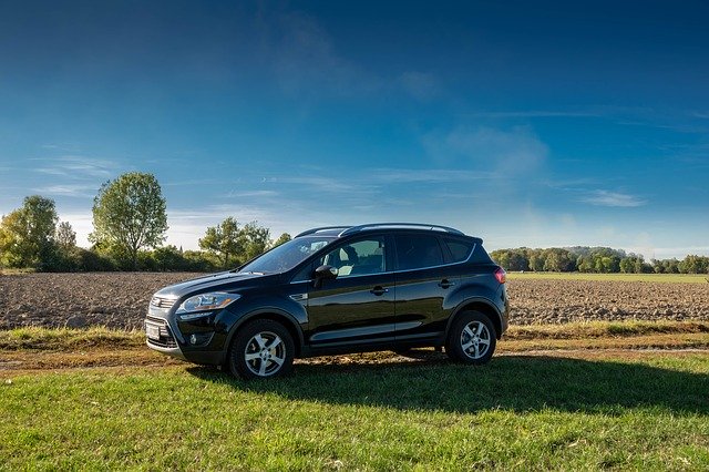 Descărcare gratuită Offroad Kuga Auto - fotografie sau imagini gratuite pentru a fi editate cu editorul de imagini online GIMP