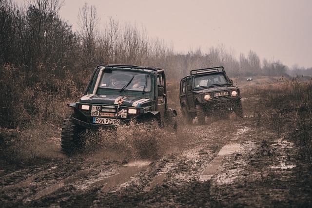 Free download offroad vehicle mud free picture to be edited with GIMP free online image editor