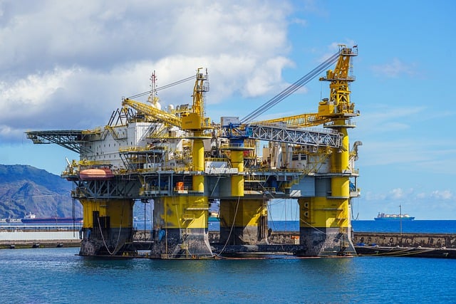 Free download oil production platform colossus free picture to be edited with GIMP free online image editor