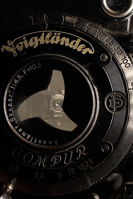 Free download old antique 1930s camera memories free picture to be edited with GIMP free online image editor