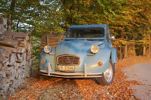 Free download Old Car Autumn Wood -  free photo or picture to be edited with GIMP online image editor