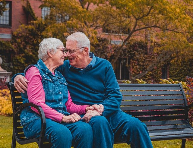 Free download older couple grandfather grandmother free picture to be edited with GIMP free online image editor