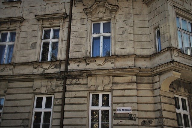 Free download Old Houses Bratislava Window The -  free photo or picture to be edited with GIMP online image editor