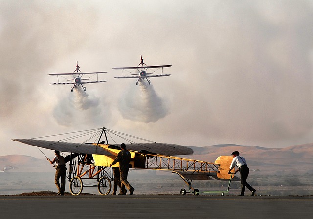 Free download old planes wing walkers airplane free picture to be edited with GIMP free online image editor