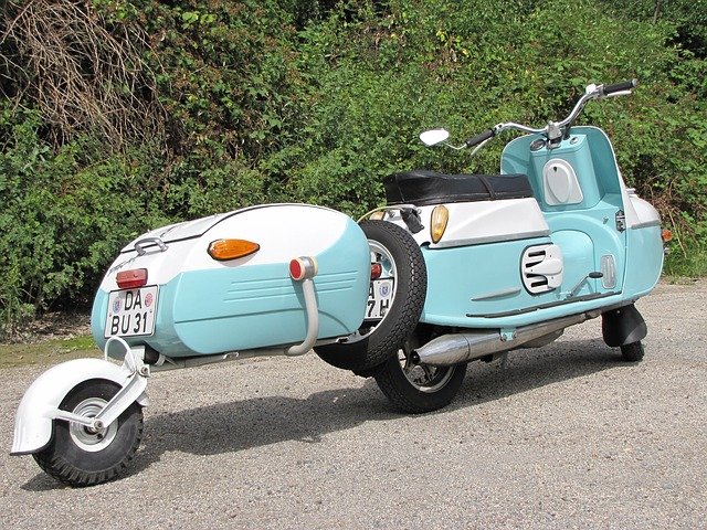 Free download Oldtimer Roller Cezeta 502 -  free photo or picture to be edited with GIMP online image editor