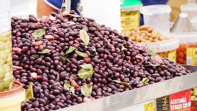 הורדה חינם Olives Market Food - תמונה או תמונה בחינם לעריכה עם עורך התמונות המקוון של GIMP