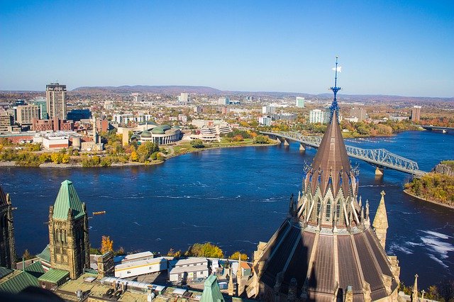 Téléchargement gratuit Parlement de la capitale d'Ottawa - photo ou image gratuite à modifier avec l'éditeur d'images en ligne GIMP