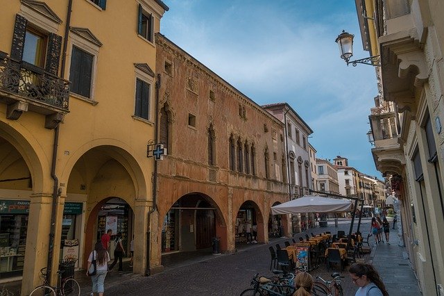 הורדה חינם Padua Architecture Italy - תמונה או תמונה בחינם לעריכה עם עורך התמונות המקוון GIMP