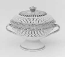 Free download Pair of chestnut bowls with covers free photo or picture to be edited with GIMP online image editor