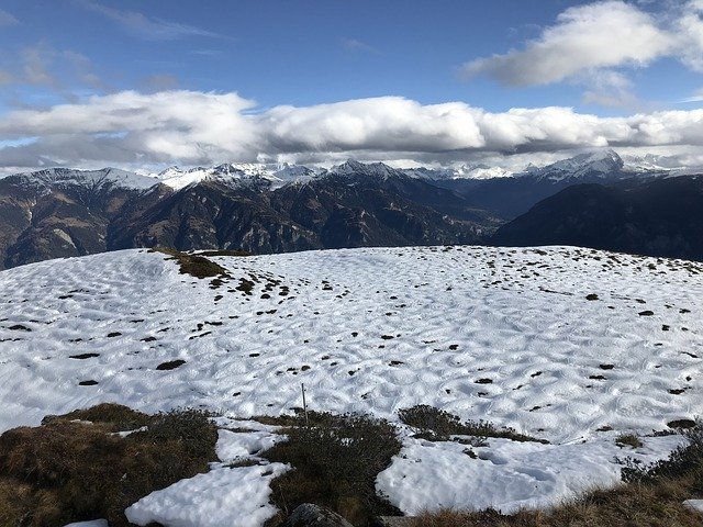 Téléchargement gratuit Panorama de la montagne Tguma - photo ou image gratuite à modifier avec l'éditeur d'images en ligne GIMP