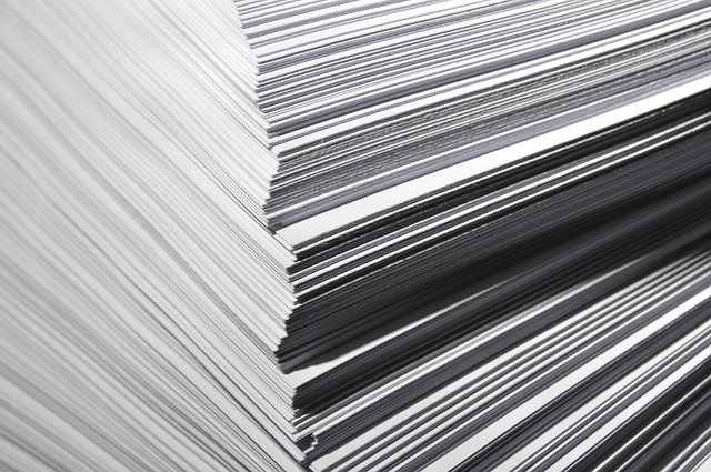 Free download paper stack white studio lighting free picture to be edited with GIMP free online image editor