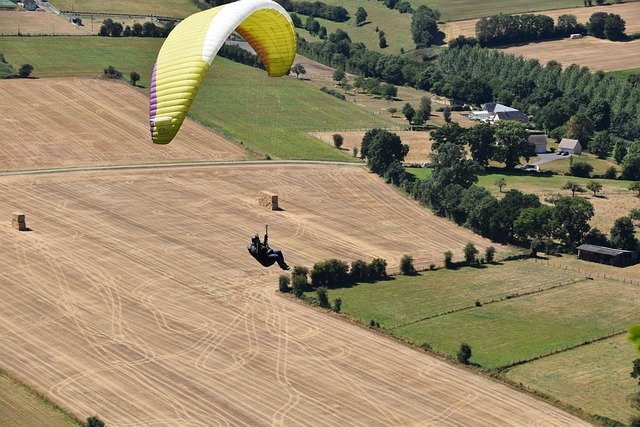 Free download paragliders aircraft free flight free picture to be edited with GIMP free online image editor