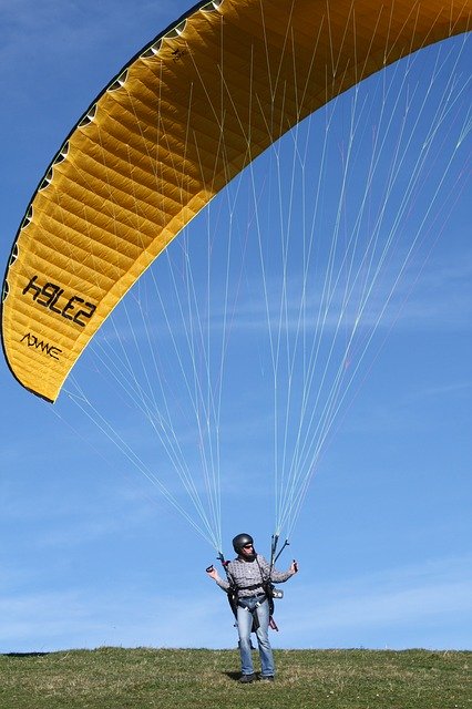 Muat turun percuma Paragliding Paraglider Air Sports - foto atau gambar percuma untuk diedit dengan editor imej dalam talian GIMP