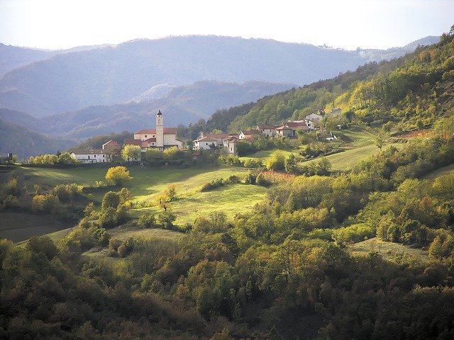 Free download Pareto Monferrato Italy -  free free photo or picture to be edited with GIMP online image editor