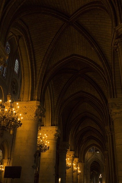パリフランスのノートルダム大聖堂を無料でダウンロード-GIMPオンラインイメージエディターで編集できる無料の写真または画像
