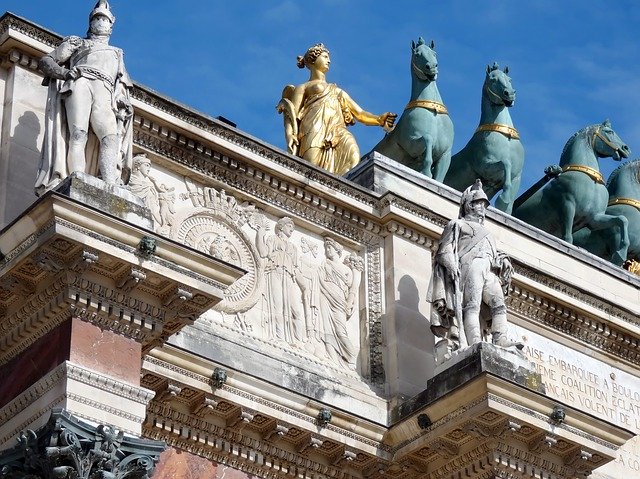 Téléchargement gratuit de Paris L'Arc de Triomphe du Louvre - photo ou image gratuite à éditer avec l'éditeur d'images en ligne GIMP