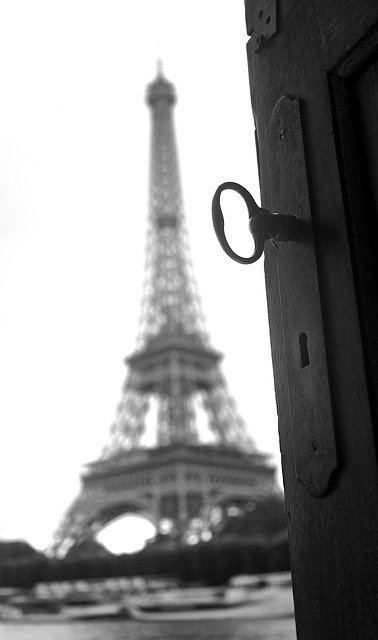 Template Photo Paris Tourist Peniche -  for OffiDocs