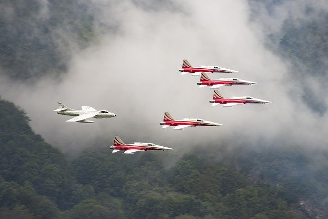 Gratis download patrouille suisse tiger f 5e tiger ii gratis foto om te bewerken met GIMP gratis online afbeeldingseditor