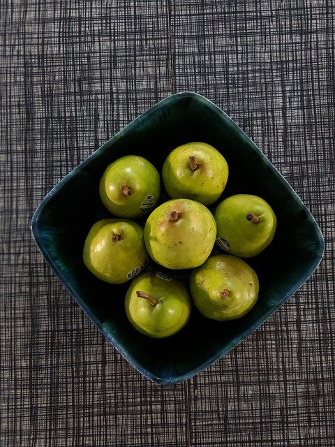 Download gratuito Pear Fruit Garden - foto o immagine gratis da modificare con l'editor di immagini online di GIMP