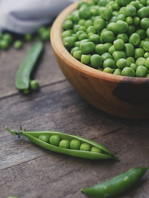 Free download peas vegetables food healthy free picture to be edited with GIMP free online image editor