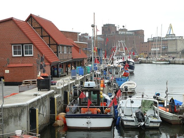 ດາວ​ໂຫຼດ​ຟຣີ Peenemünde Port Ships - ຮູບ​ພາບ​ຟຣີ​ຫຼື​ຮູບ​ພາບ​ທີ່​ຈະ​ໄດ້​ຮັບ​ການ​ແກ້​ໄຂ​ກັບ GIMP ອອນ​ໄລ​ນ​໌​ບັນ​ນາ​ທິ​ການ​ຮູບ​ພາບ