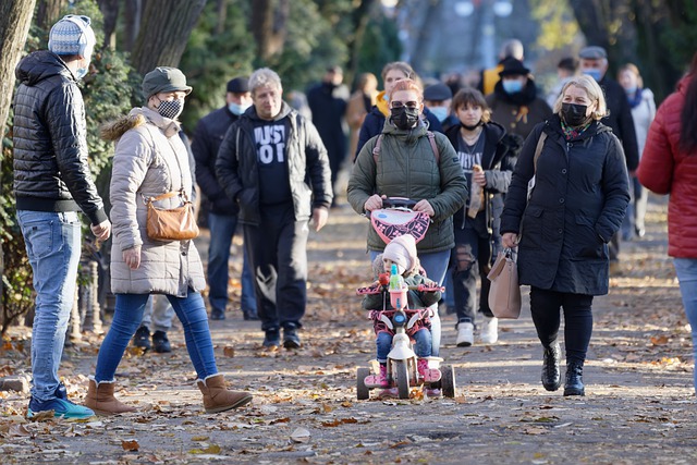 Free download people families masks park free picture to be edited with GIMP free online image editor