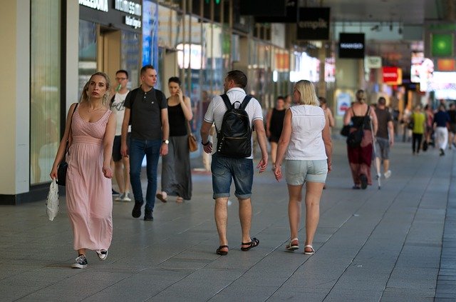 Bezpłatne pobieranie Ludzie Mężczyźni Kobiety - bezpłatne zdjęcie lub obraz do edycji za pomocą internetowego edytora obrazów GIMP