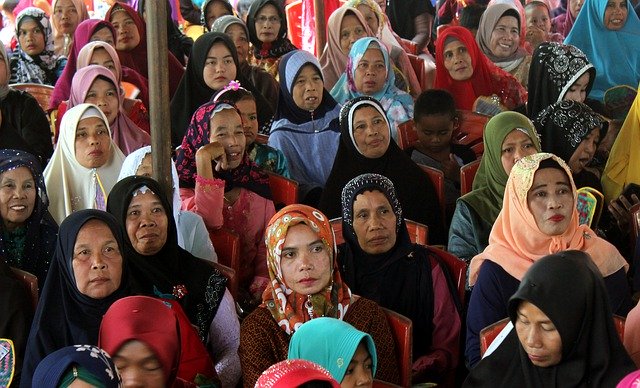 Muat turun percuma People Muslim Hijab - foto atau gambar percuma untuk diedit dengan editor imej dalam talian GIMP