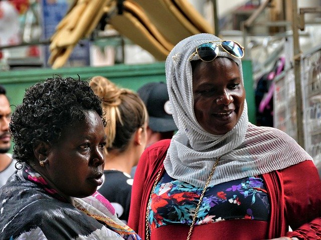 عکس الگو مردم خیابان جمعیت - برای OffiDocs