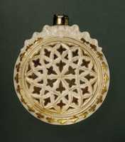 Perfume flask GIMP online editor free Free download Perfume flask free photo or picture to be edited with GIMP online image editor