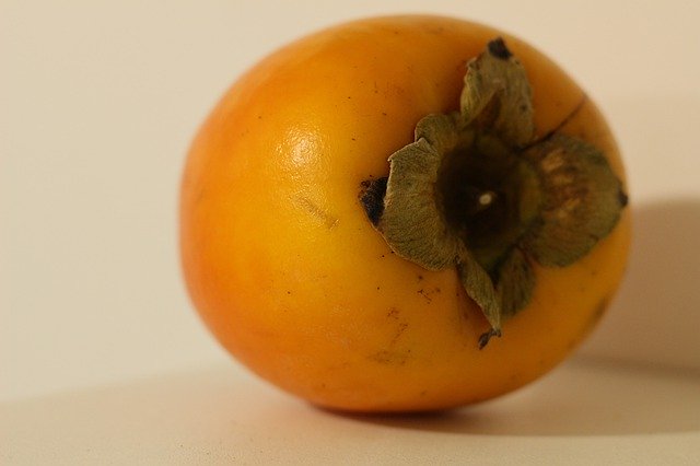 Muat turun percuma Persimmon Fruit Ripe - foto atau gambar percuma untuk diedit dengan editor imej dalam talian GIMP