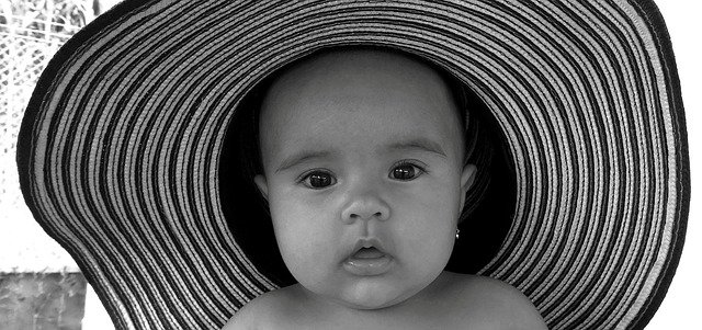 Free download Person Bebe Girl -  free photo or picture to be edited with GIMP online image editor