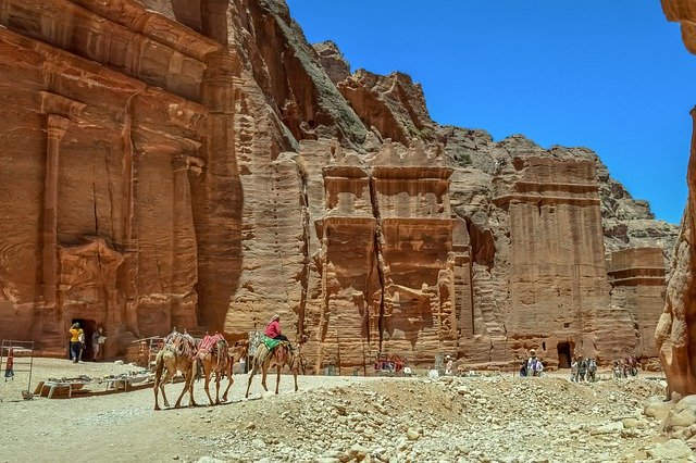 Unduh gratis Petra Jordan Ancient - foto atau gambar gratis untuk diedit dengan editor gambar online GIMP